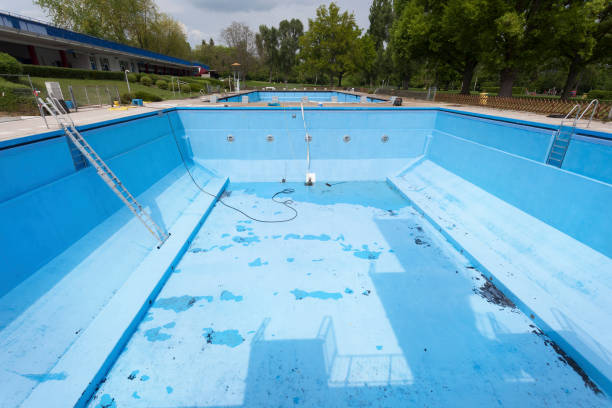 Best Sewage cleanup and water damage restoration  in Knoxville, IA